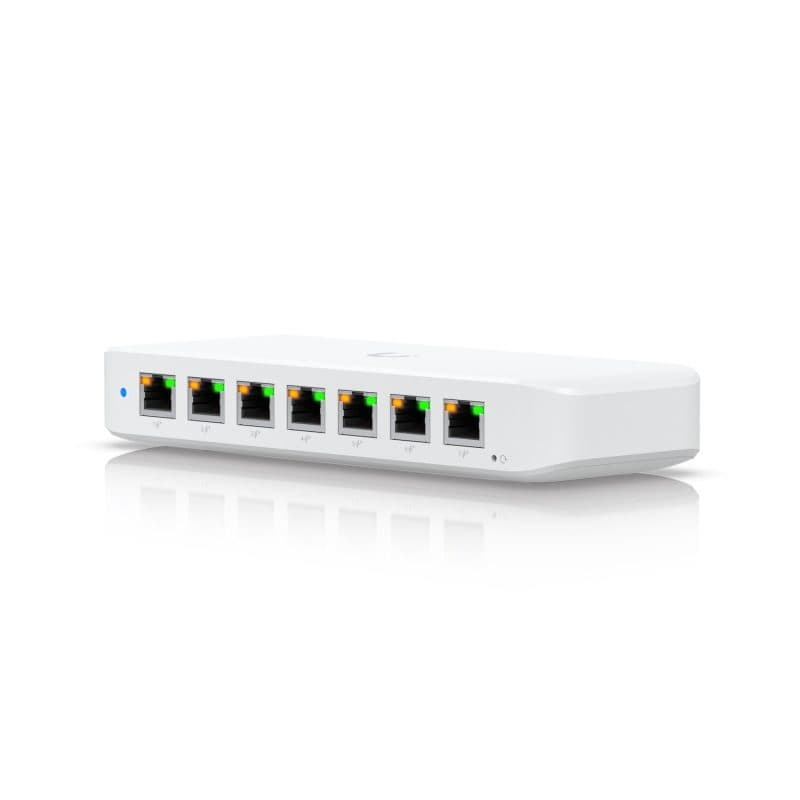 Switch 8 porte PoE L2 compatto 7 porte GbE PoE+ + 1 porta GbE, 52 W PoE - Ubiquiti
