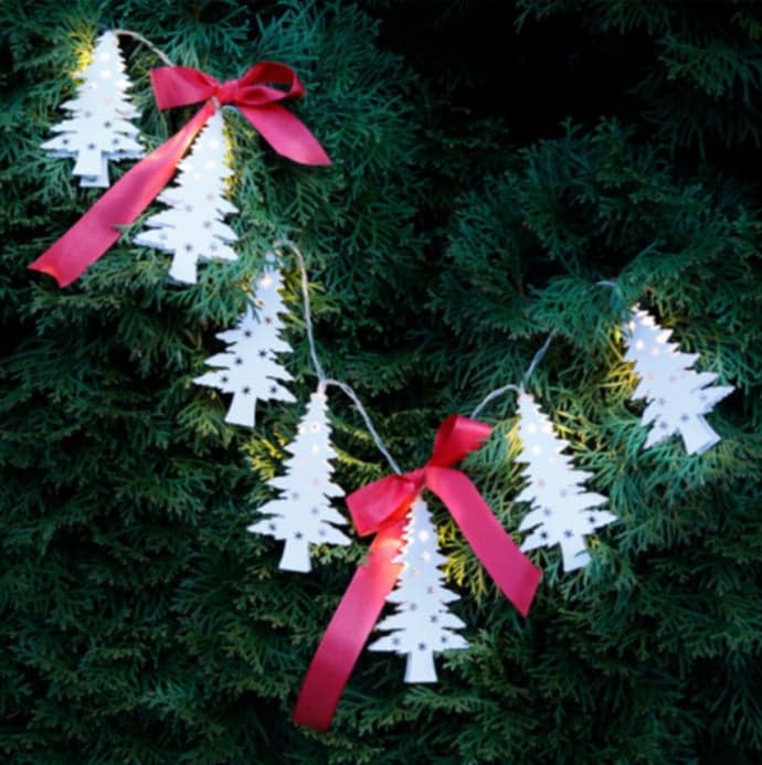 10 Luci LED Albero di Natale Bianco Caldo IP20 - Goobay I-LED-CHAIN10TREE