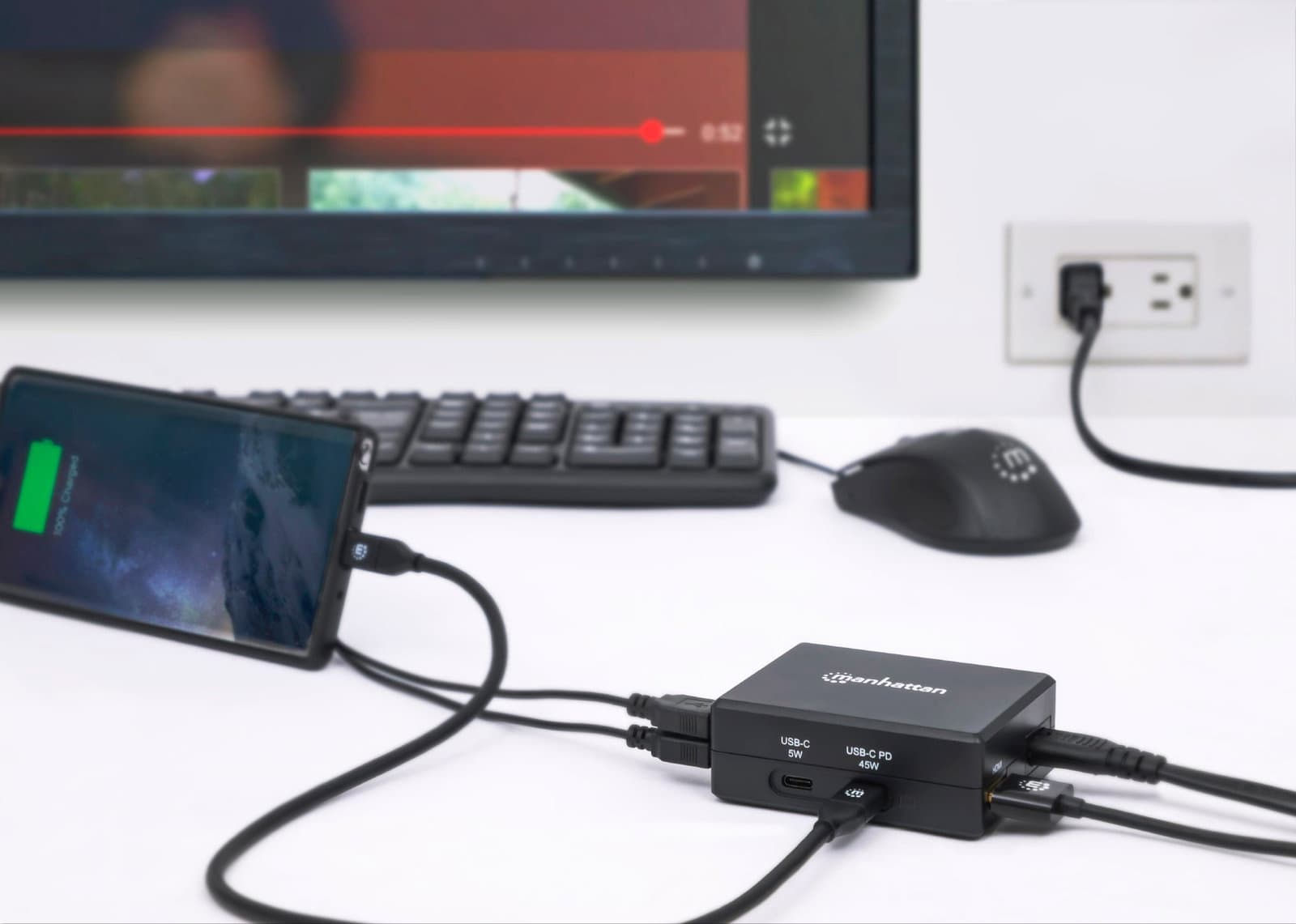 Hub USB-C con Funzione di Ricarica Power Delivery 45W - Manhattan IADAP USB31-DOCK5
