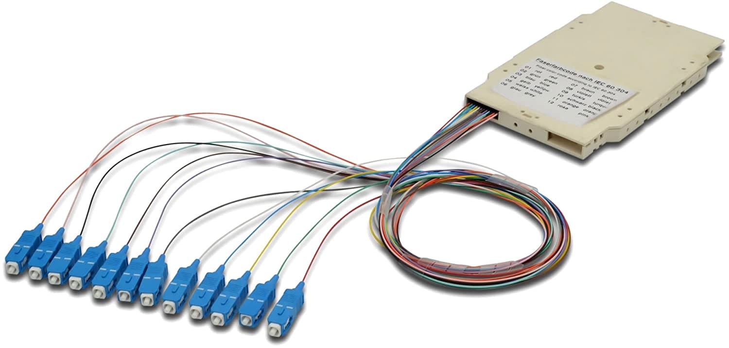 Cassetta di giunzione attrezzata con 12 pigtail fibra monomodale OS2 SC 9/125 2m - OEM ILWL PG-SC-OS2-SPC