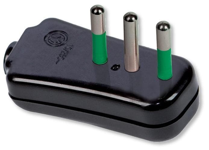 Spina ribassata 2P+T 10A Nero - FME IPW-SP10-B9