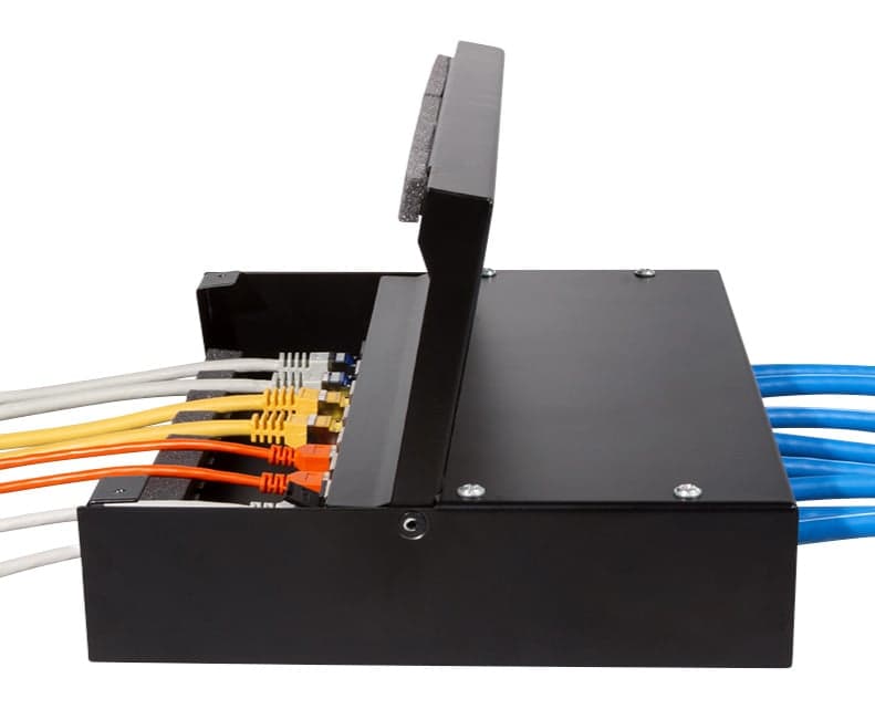 Pannello di Distribuzione 8 o 12 Porte Keystone - Logilink IWP-BOX SC-12B